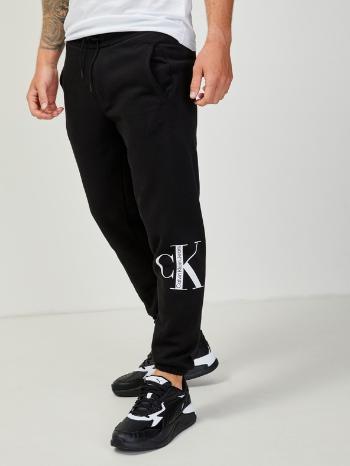 Calvin Klein Jeans Tepláky Černá