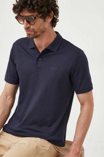 Bavlněné polo tričko Calvin Klein tmavomodrá barva, K10K111657