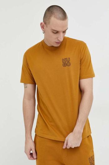 Bavlněné tričko HUGO hnědá barva, s aplikací