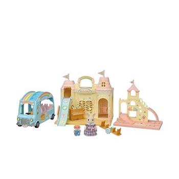 Sylvanian Families Dárkový set - Dětský hrad s příslušenstvím (5054131056707)