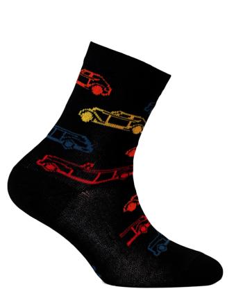 Chlapecké ponožky s obrázkem WOLA AUTA černé Velikost: 21-23