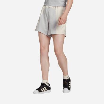 Šortky adidas Originals Shorts HC7038