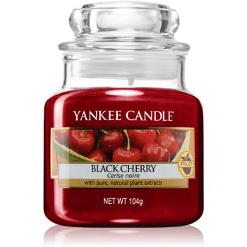 Yankee Candle Black Cherry vonná svíčka Classic střední 104 g