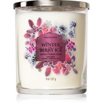 Bath & Body Works Winter Berry Ice vonná svíčka 227 g