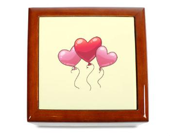 Dřevěná krabička heart balloon