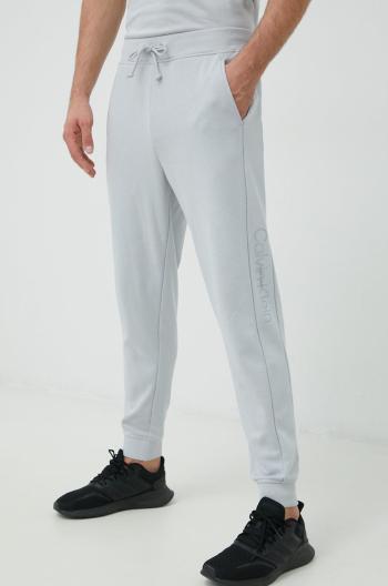 Tréninkové kalhoty Calvin Klein Performance pánské, šedá barva, s potiskem
