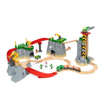 BRIO ® Mountain Freight Set Deluxe