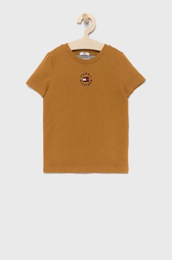 Dětské bavlněné tričko Tommy Hilfiger hnědá barva, s aplikací