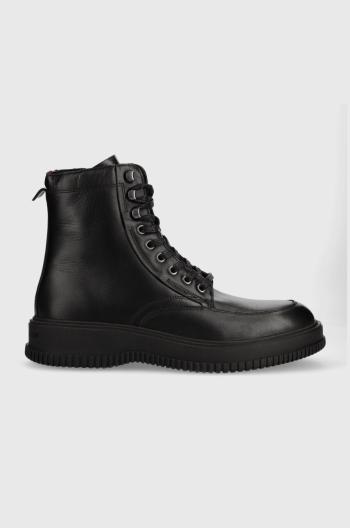 Kožené boty Tommy Hilfiger TH EVERYDAY CLASS TERMO LTH BOOT pánské, černá barva, FM0FM04658