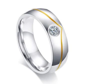 Ziskoun Dámský prsten  zdobený malým zirkonem a zlatým proužkem z chirurgické oceli SR166 Velikost: 8