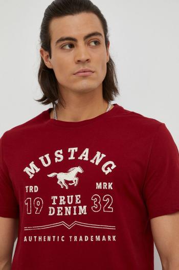 Bavlněné tričko Mustang vínová barva, s potiskem