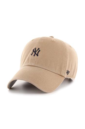 Bavlněná baseballová čepice 47brand MLB New York Yankees béžová barva, s aplikací