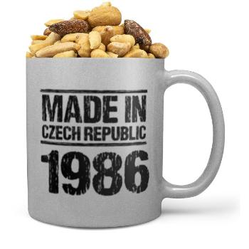 Hrnek Made In (rok: 1986, Náplň hrníčku: Směs slaných oříšků)