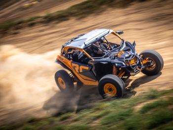 Jízda v buggy CAN-AM Maverick X