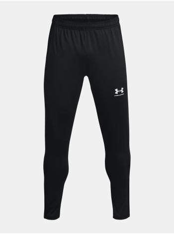 Tepláky Under Armour Challenger Training Pant - černá