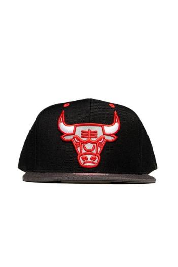 Mitchell & Ness cap snapback Chicago Bulls black XL Iridescent Snapback - UNI