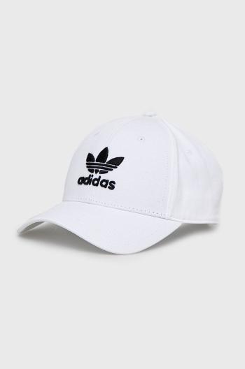 Bavlněná baseballová čepice adidas Originals bílá barva, s aplikací
