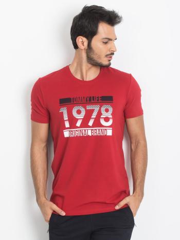 TOMMY LIFE ČERVENÉ PÁNSKÉ TRIČKO S NÁPISEM 298-TS-TL-85134.05X-RED Velikost: S