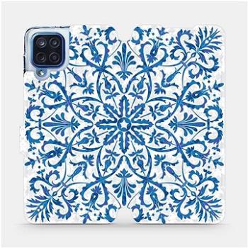 Flipové pouzdro na mobil Samsung Galaxy M12 - ME01P Modré květinové vzorce (5903516734689)