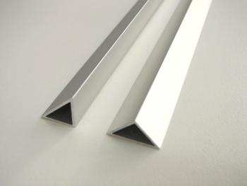T-LED Hliníkový nástěnný profil pro LED pásky triangel Vyberte variantu a délku: Délka 2m 095072