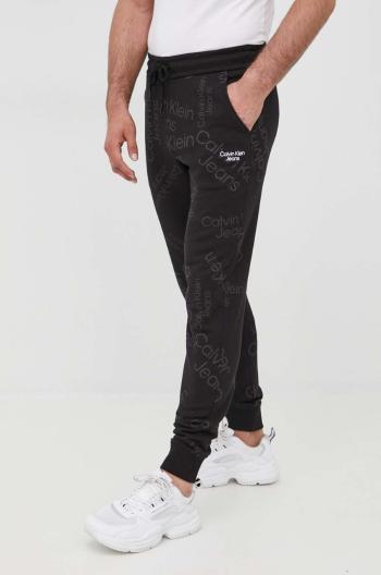 Bavlněné tepláky Calvin Klein Jeans pánské, černá barva, vzorované