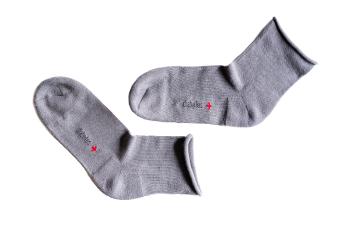 Ponožky s jemným sevřením lemu "Roll-top"- s mikroplyšem - tmavě šedá - Ovecha Velikost: 31-32