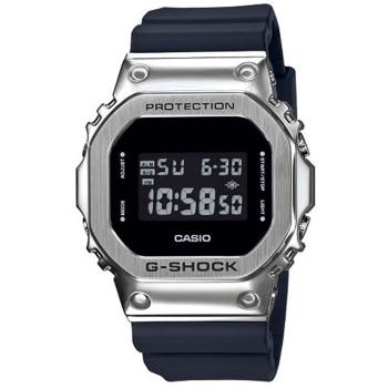 Casio G-Shock GM-5600-1ER - 30 dnů na vrácení zboží