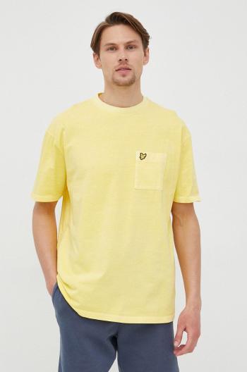 Bavlněné tričko Lyle & Scott žlutá barva, hladký