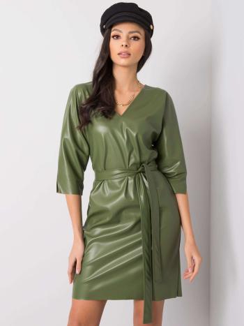 OLIVOVÉ LESKLÉ ŠATY S VÁZÁNÍM LK-SK-508400.31-OLIVE GREEN Velikost: 40