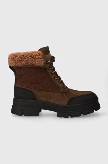 Boty UGG Ashton Addie Tipped dámské, hnědá barva, na platformě, lehce zateplené, 1143858