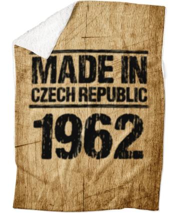 Deka Made In (rok: 1962, Podšití beránkem: ANO)