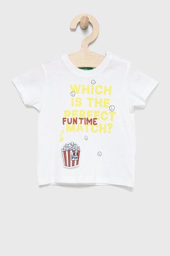 Dětské bavlněné tričko United Colors of Benetton bílá barva, s aplikací