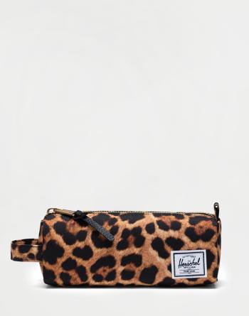 Herschel Supply Settlement Case Leopard Black