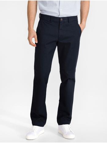 Modré pánské kalhoty modern khakis in straight fit with GapFlex GAP