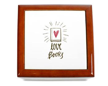 Dřevěná krabička Love books