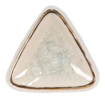 Bílá antik úchytka s popraskáním ve tvaru trojúhelníku - 5*5*7 cm 65041