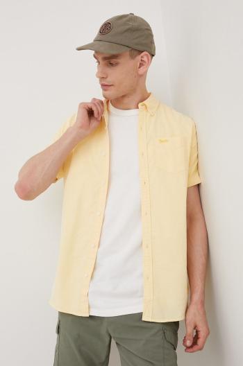 Bavlněné tričko Superdry žlutá barva, regular, s límečkem button-down