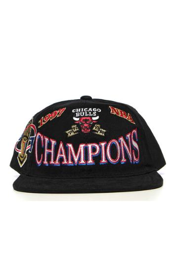 Mitchell & Ness snapback Chicago Bulls Champions Logo Deadstock Cap black - UNI