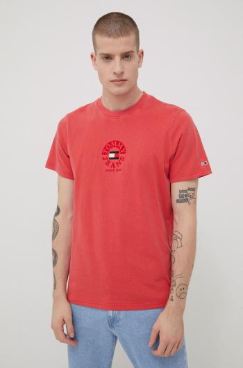 Bavlněné tričko Tommy Jeans červená barva, s aplikací
