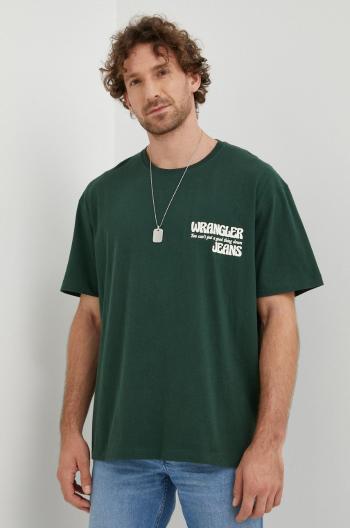 Bavlněné tričko Wrangler zelená barva, s potiskem