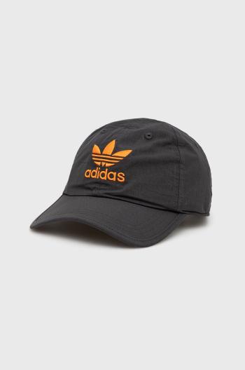 Čepice adidas Originals šedá barva, hladká