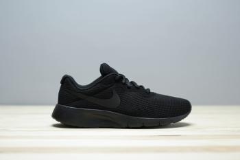 Nike Tanjun 40 BLACK/BLACK