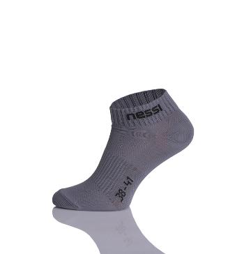 Nessi Sportswear Prodyšné kotníkové ponožky Road S STP-8 Grey Velikost: 45-47