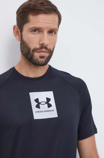 Tréninkové tričko Under Armour černá barva, s potiskem, 1380785