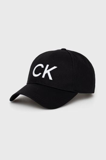 Bavlněná čepice Calvin Klein černá barva, s aplikací