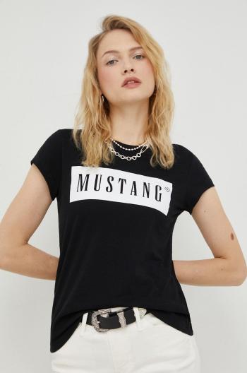Tričko Mustang černá barva