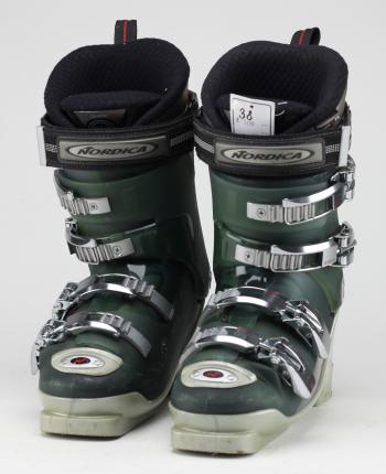 Nordica W5,2 vel. 24,0 Velikost: 24,0