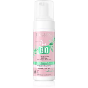 Eveline Cosmetics I'm Bio jemná čisticí pěna pro suchou a citlivou pokožku 150 ml