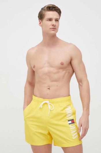 Plavkové šortky Tommy Jeans žlutá barva
