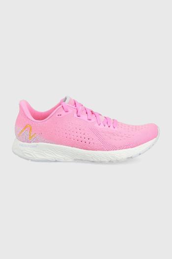 Běžecké boty New Balance Fresh Foam X Tempo V2 WTMPOLL2 růžová barva